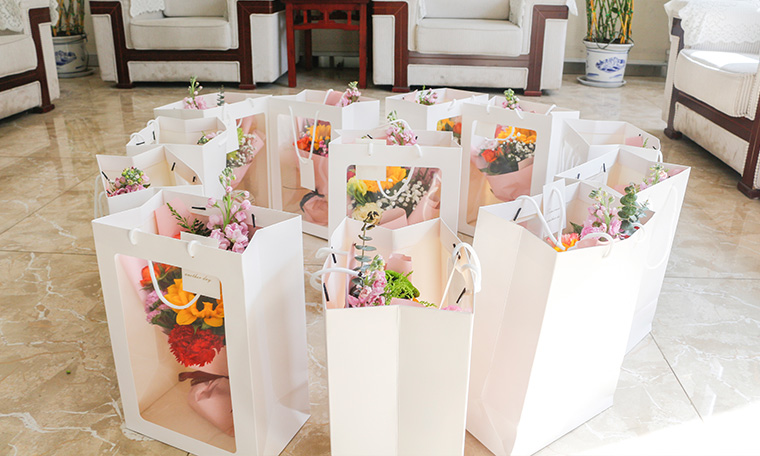 愛在三八節(jié)，情暖半邊天 濟南賽成為女員工送上節(jié)日祝福